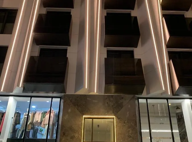 Raam Luxury Apartmán Larnaca