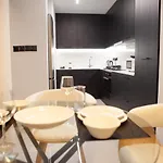 Raam Luxury Appartement *
