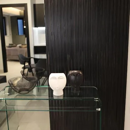 Raam Luxury Apartman *