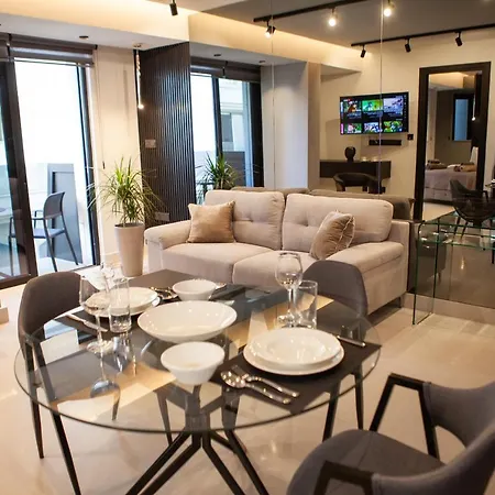 Daire Raam Luxury *