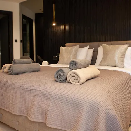 Raam Luxury Apartmán