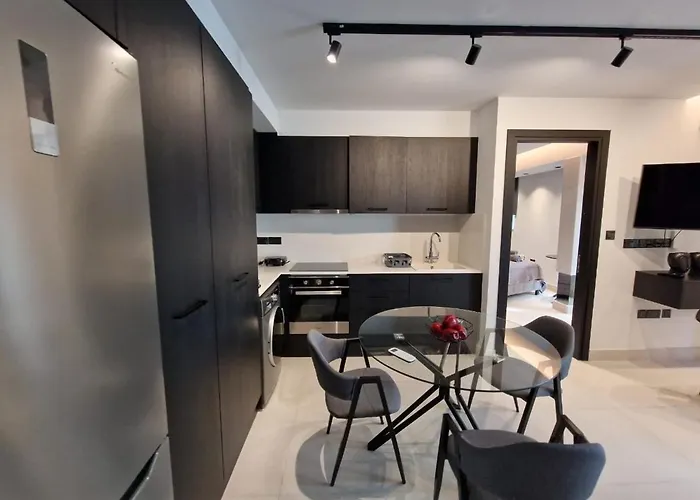 Raam Luxury Apartmán Larnaca