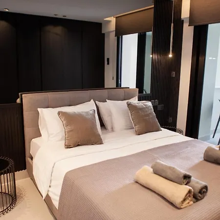 Apartment Raam Luxury Larnaca