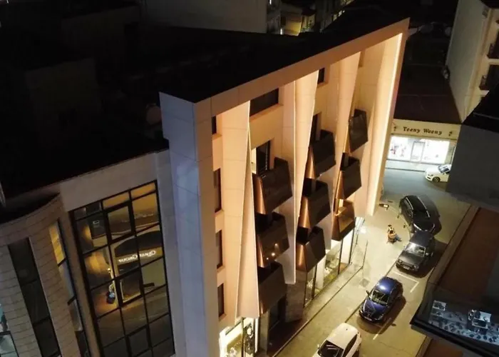 Raam Luxury Larnaca